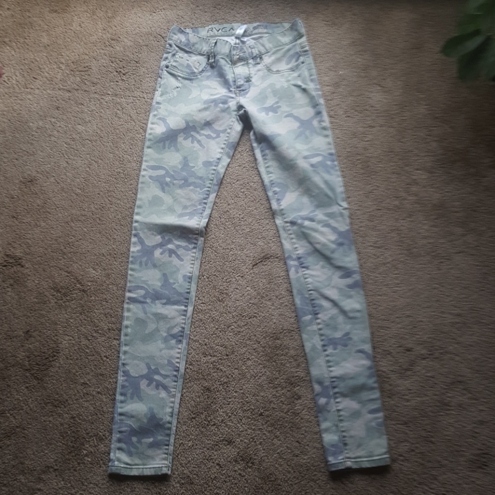 RVCA camo skinny jeans